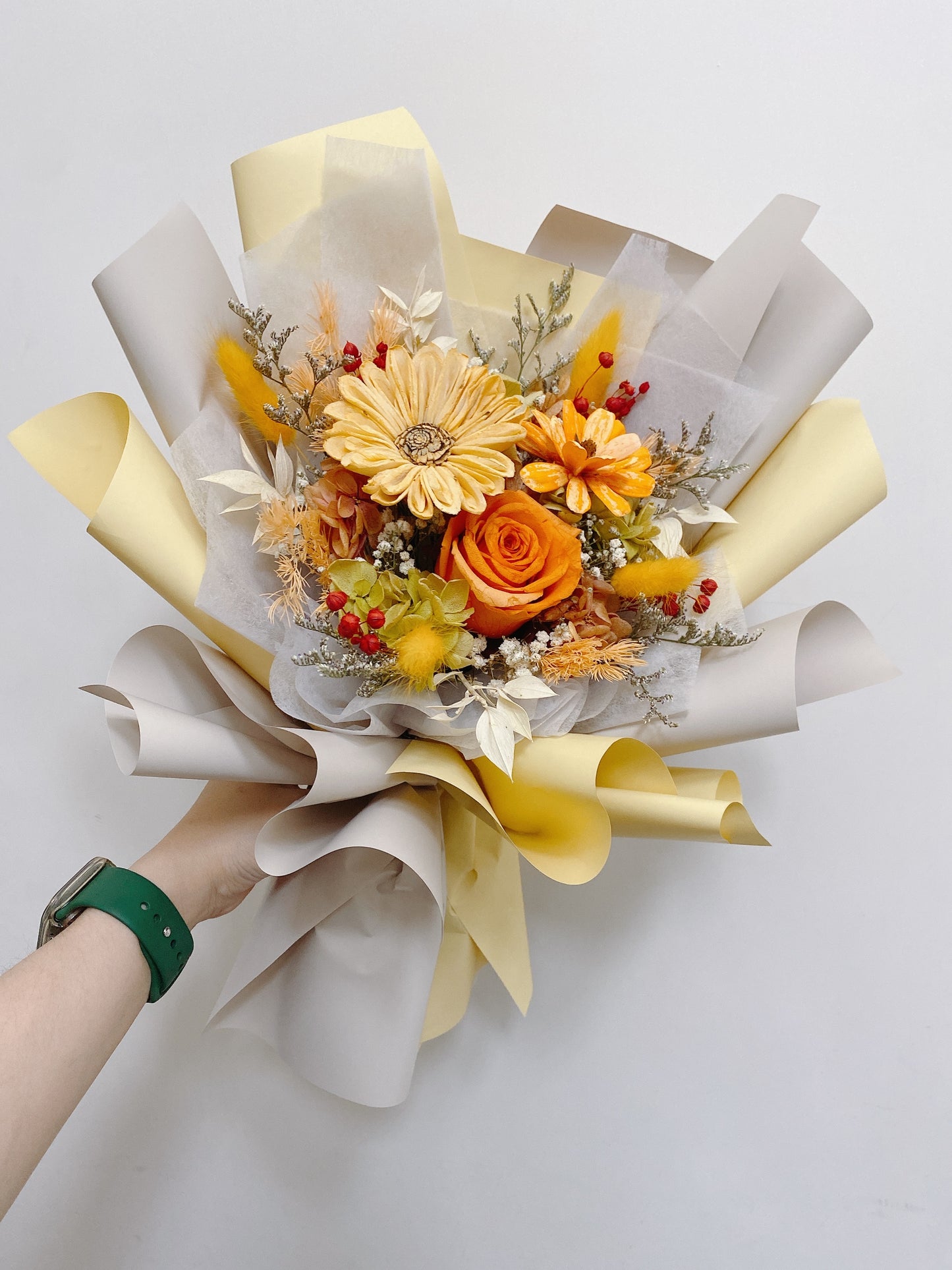 -| 保鮮花|- 橙色玫瑰太陽花束