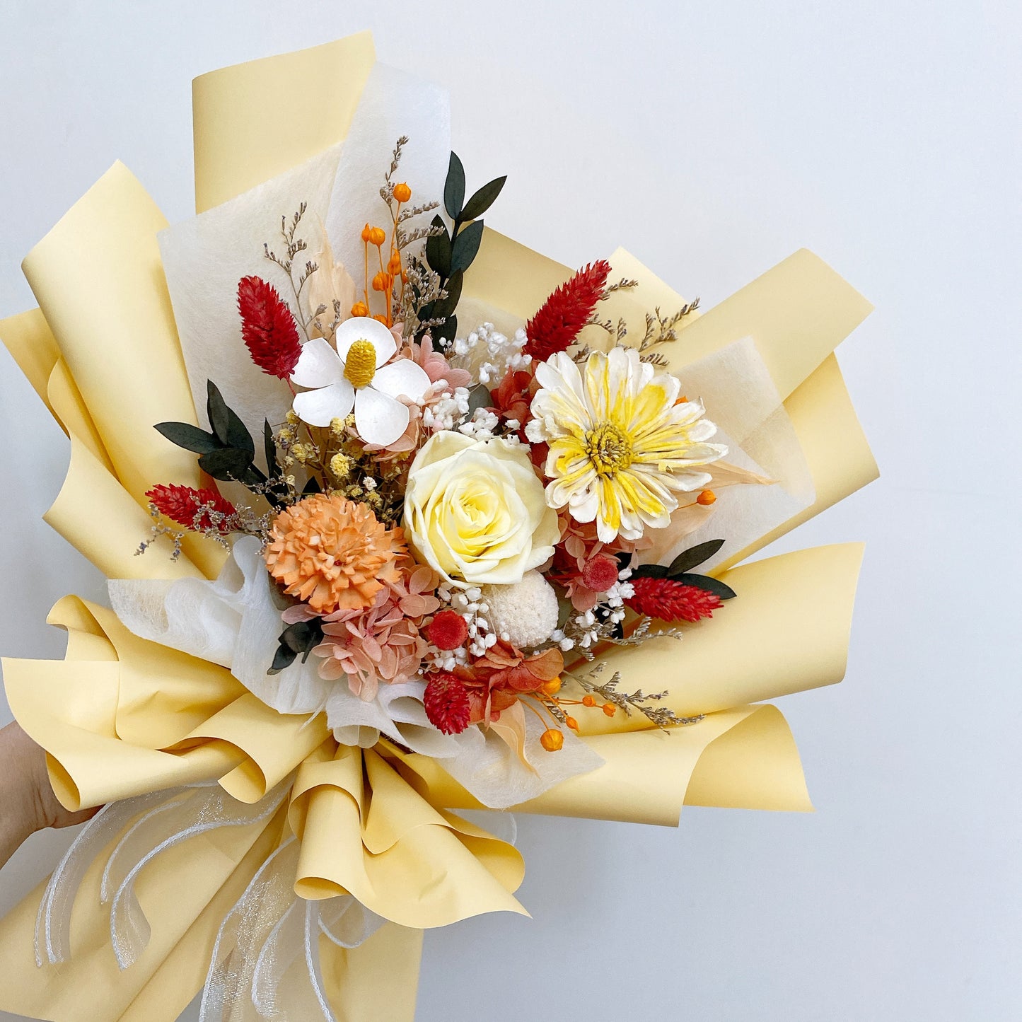 杏仁黃色 太陽花繡球花束